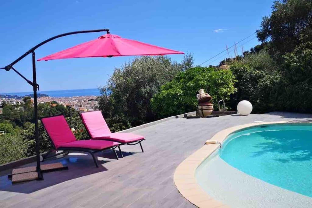 Avec Piscine Et Vue Magnifique Sur * Nizza