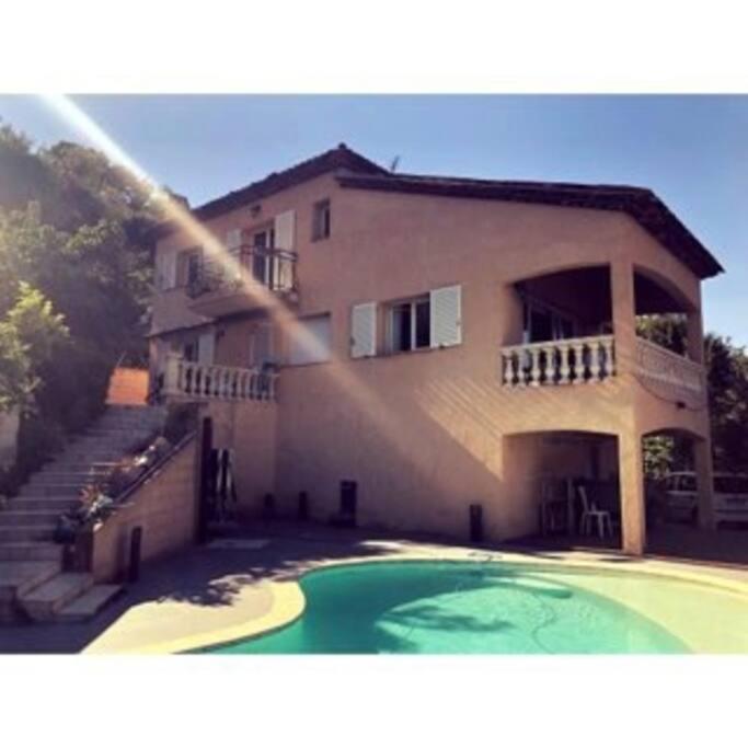 Avec Piscine Et Vue Magnifique Sur * Nizza